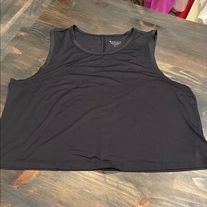 Athleta Black cropped muscle Tank Top
